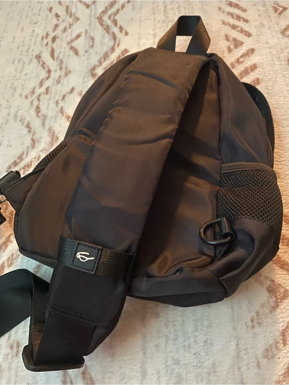 BOSTANTEN Black Sling Backpack – Crossbody Travel Bag